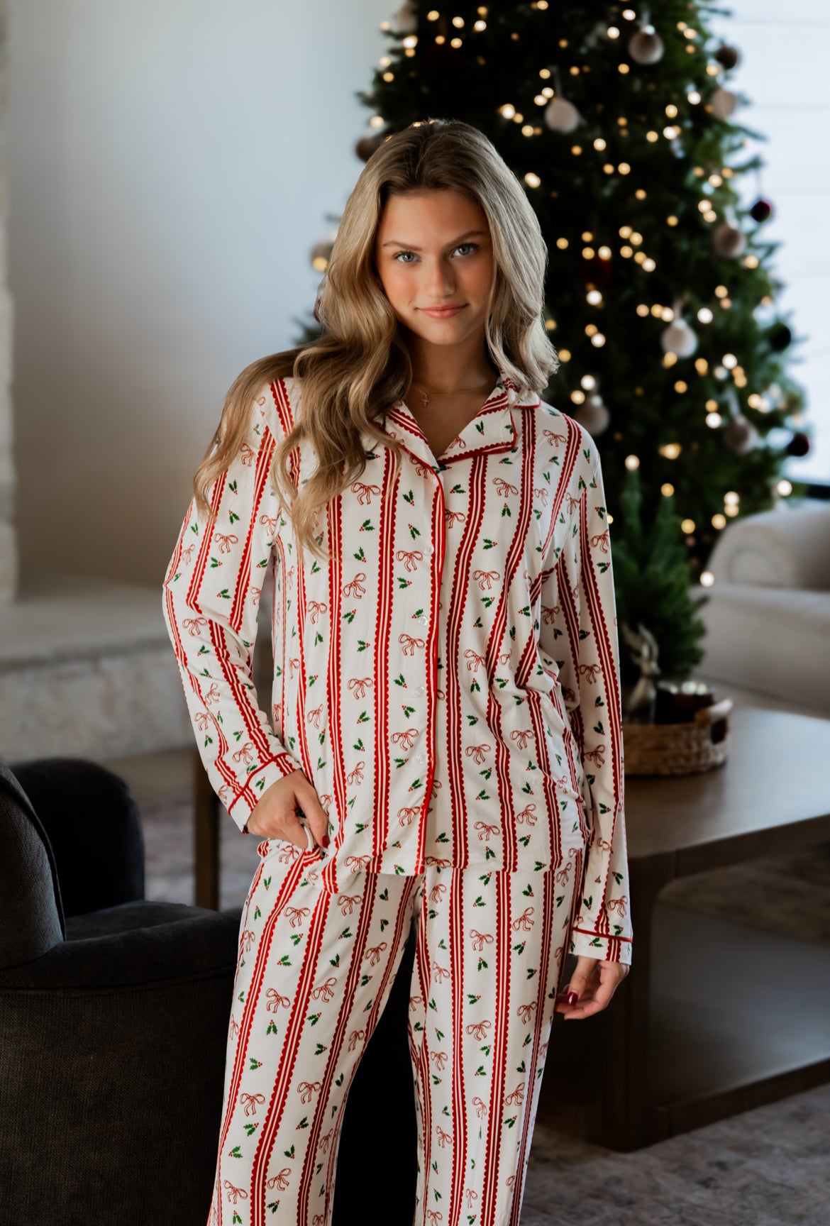 Holly Berry + Bows Women's Set