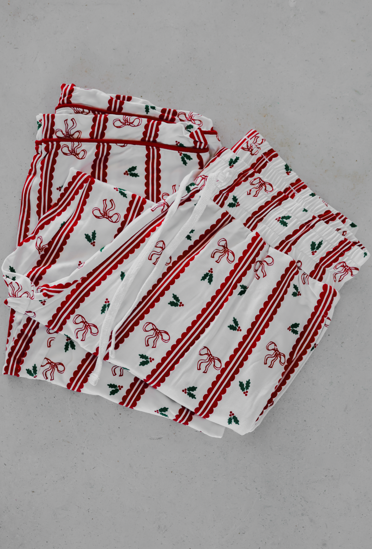 Holly Berry + Bows Women's Set